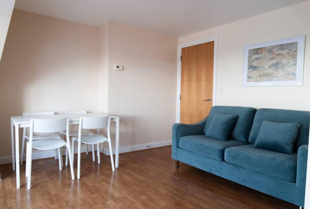 *New* 2-Bed Modern Apartment Burton-upon-Trent Eksteriør billede